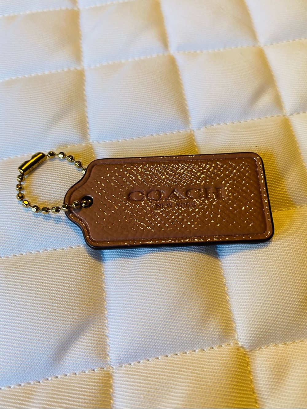COACH Hang Tag Crossgrain Patent Leather Dusty Rose Pink